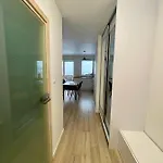 Apartamento Przytulna Close To The Airport And Pkm